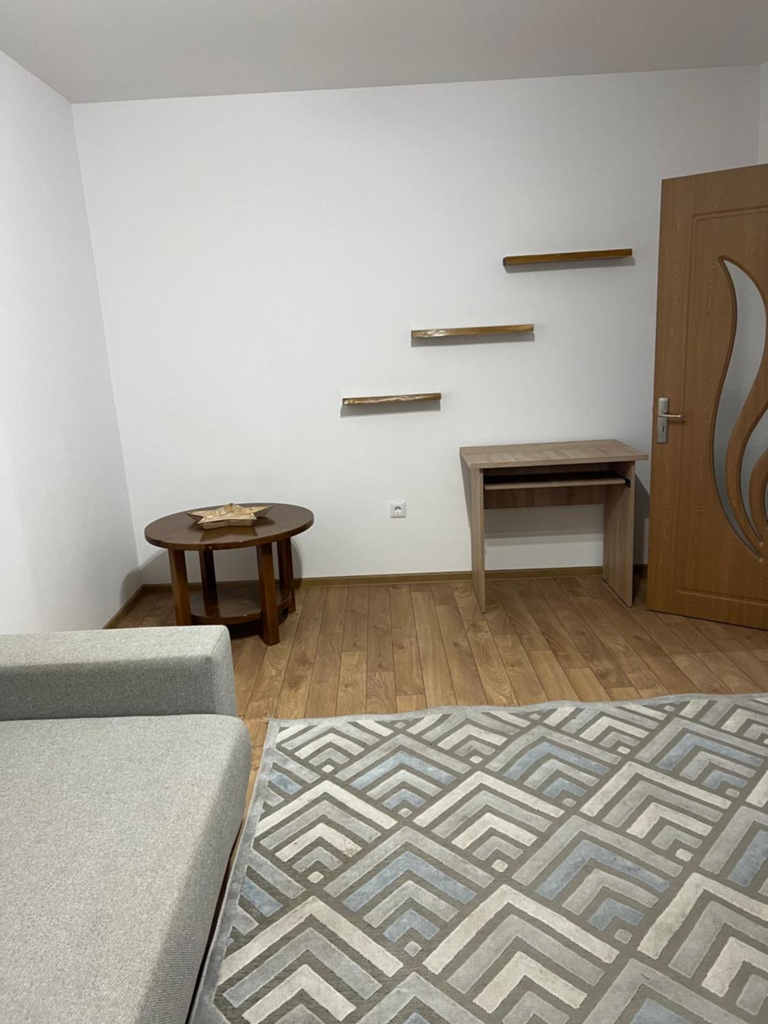 Apartament Centru Râmnicu Vâlcea Buitenkant foto